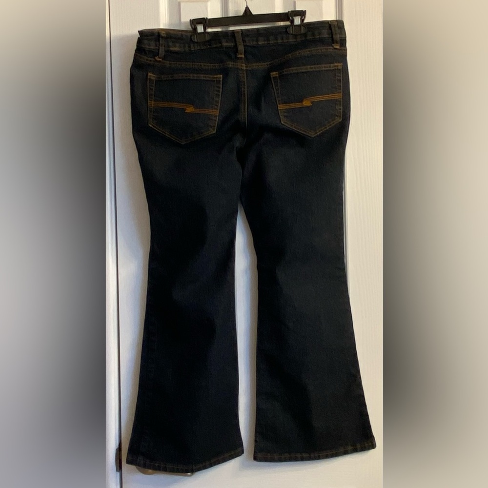 Arizona Jean Co. Bell Bottom Jeans ~ in a Size: 13 Short~Flare - Picture 2 of 10